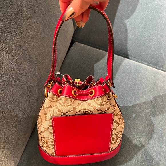 Tory Burch T monogram jacquard bucket bag❤️ - Picture 2 of 4